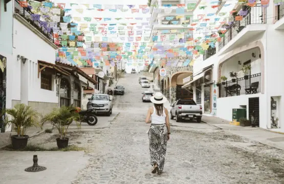 6E134B0C 05DC 4383 8441 A2375BF76780 1 105 c