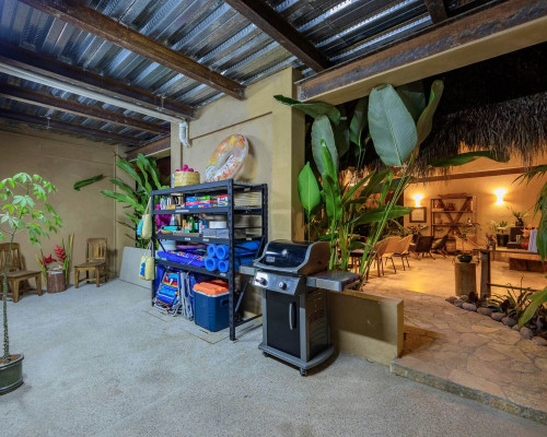 Garage 9175